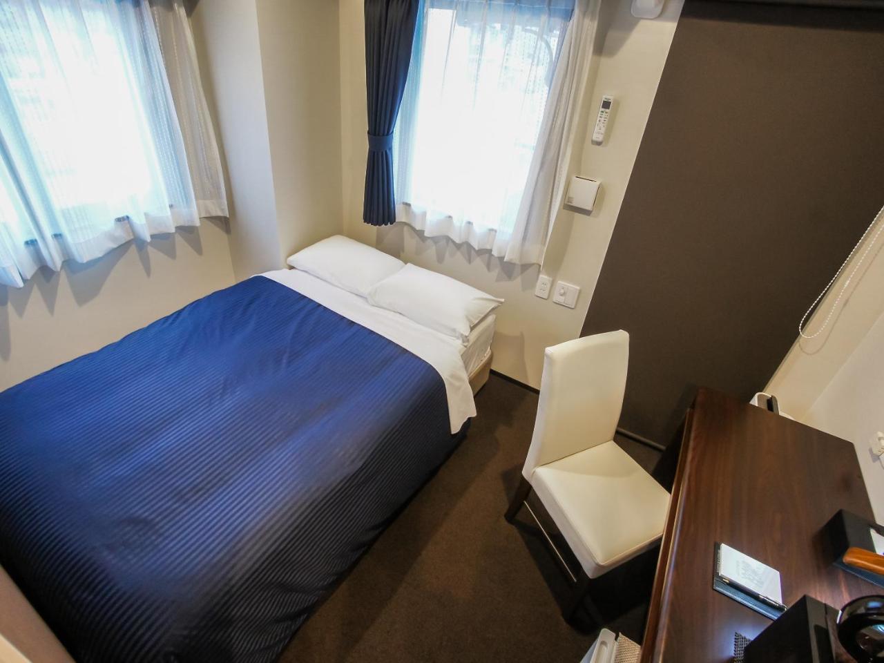 Hotel Livemax Umeda Doyama Осака Экстерьер фото